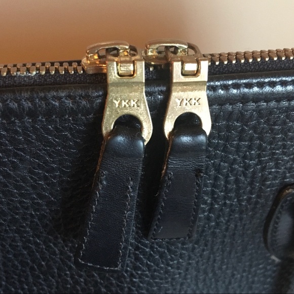 AWL Dooney & Bourke Medium Dome Bag - Picture 5 of 11